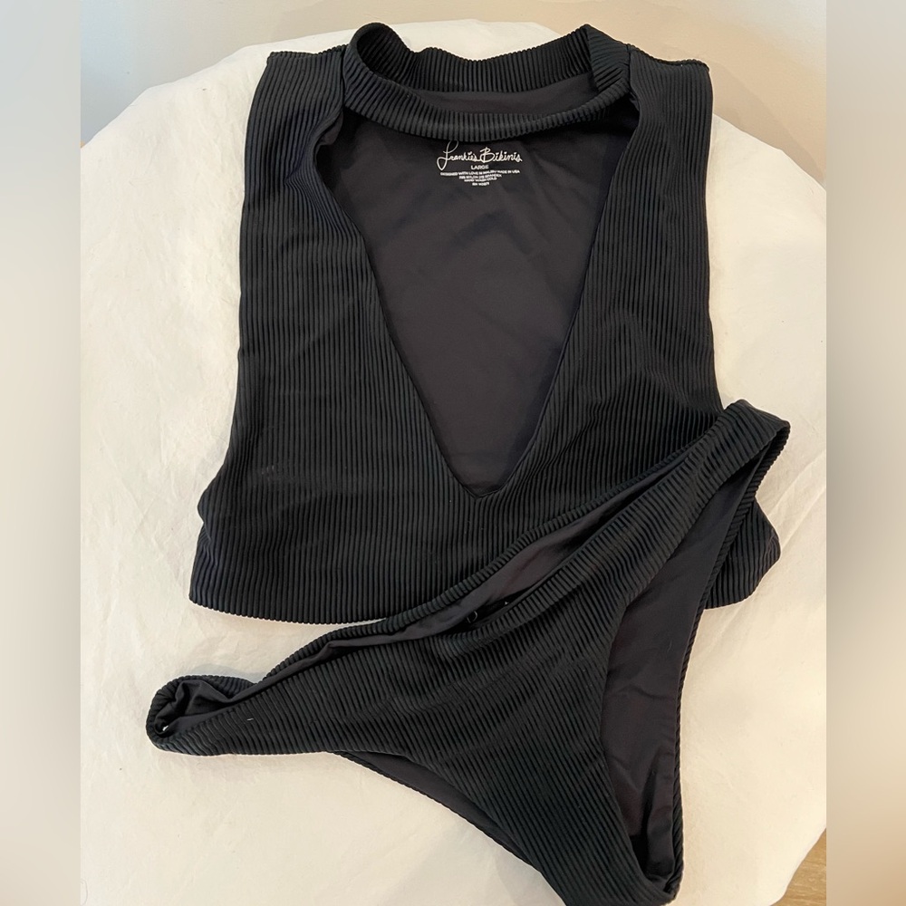Frankie’s bikini  Black Ribbed set